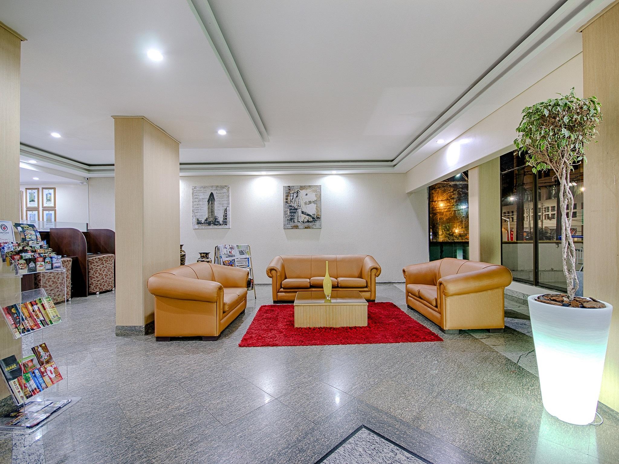 Hotel Golden Park Curitiba By Nacional Inn Exterior photo
